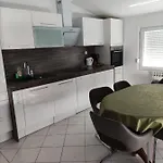 Apartment Marco Zadar